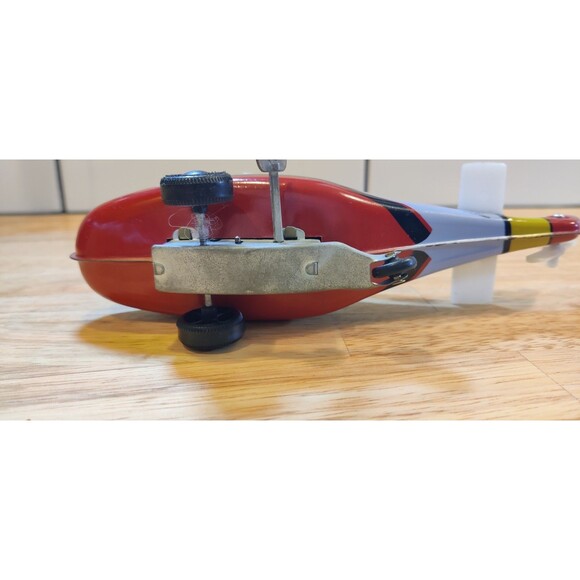 MTU Police Helicopter Wind Up Tin Toy  Korea  Works Sort Of-In Great Shape - Picture 10 of 10